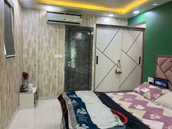 2 BHK Apartment For Sale in Rustomjee Urbania Aurelia