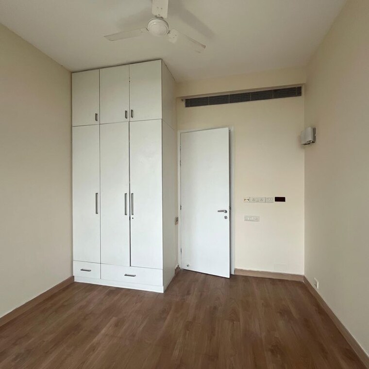 Room, ireo-the-grand-hyatt-residences 3.5 Bedroom 2160 Sq.Ft. Apartment In Sector 58 Gurgaon 10089009