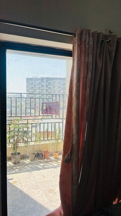 2 BHK Apartment For Rent in Majestique City