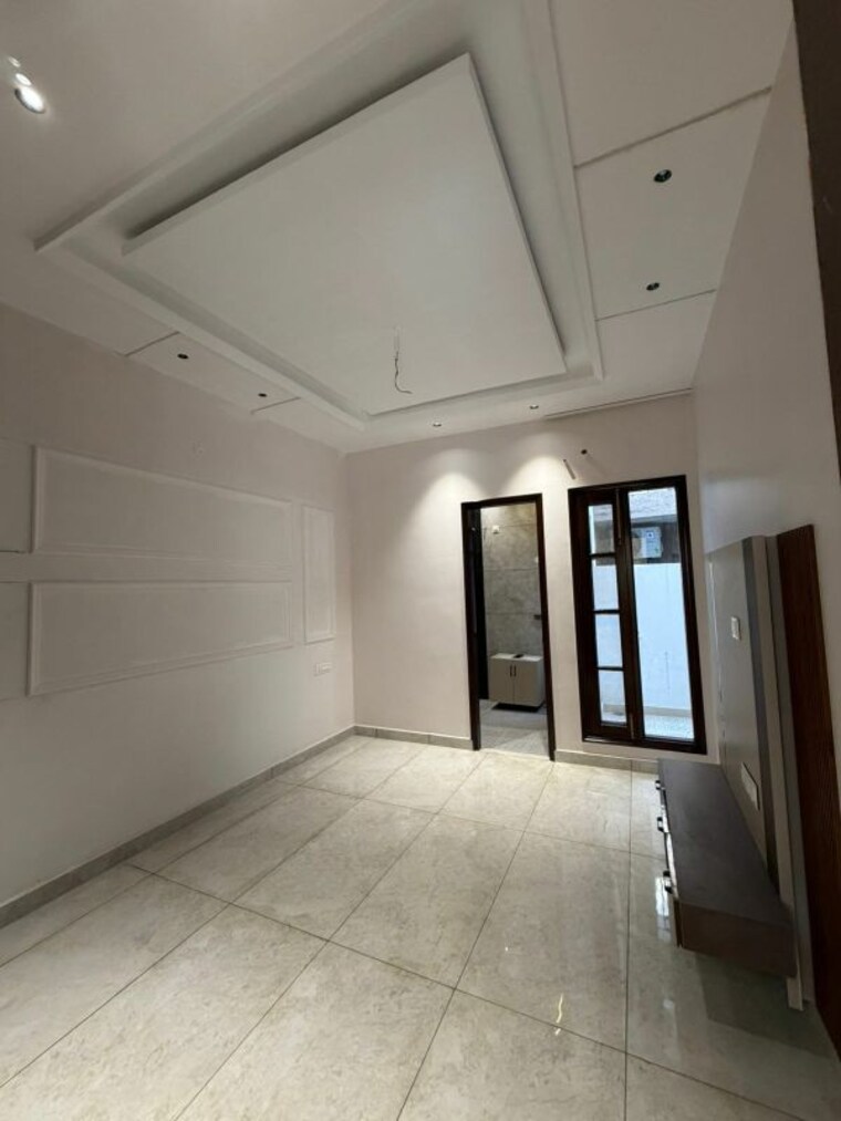 Room, sector 125 4 Bedroom 120 Sq.Yd. Villa In Sector 125 Mohali 10089049