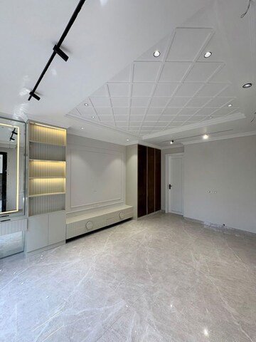 Bathroom in 3 BHK Builder Floor at Sector 57 – for Sale