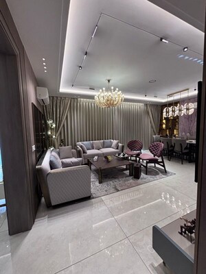 Master Bedroom in 3 BHK Apartment at Patiala Road – for Sale