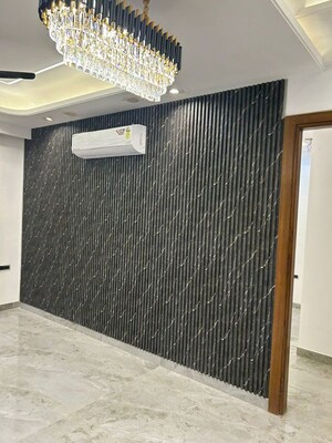 Master Bedroom in 3 BHK Builder Floor at Sector 57 – for Sale