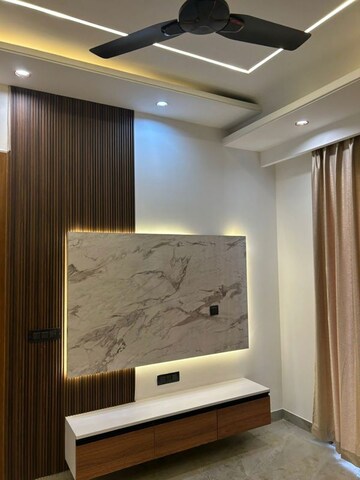 Bedroom in 3 BHK Builder Floor at Sector 57 – for Sale