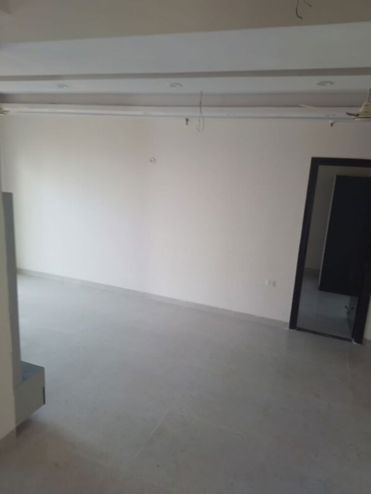 Room, maxblis-grand-wellington 4 Bedroom 2050 Sq.Ft. Apartment In Sector 75 Noida 10089094