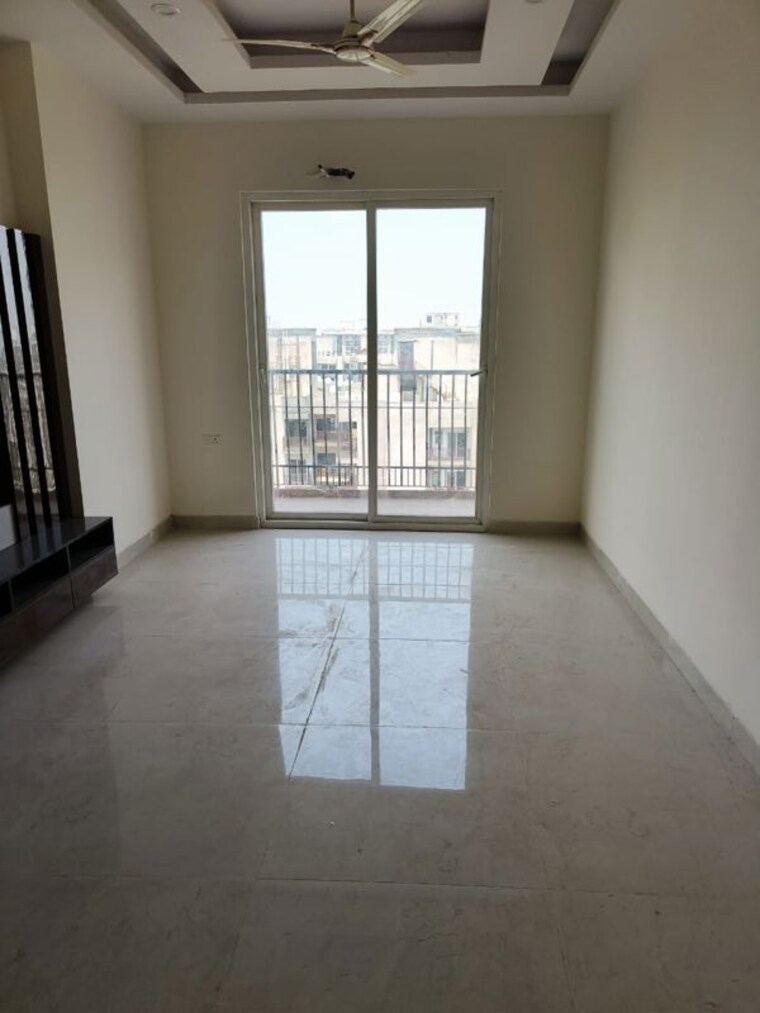 Room, maxblis-grand-kingston 3.5 Bedroom 2050 Sq.Ft. Apartment In Sector 75 Noida 10089169