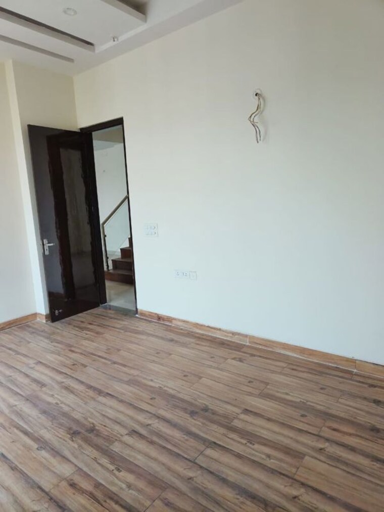 Room, maxblis-grand-kingston 3.5 Bedroom 2050 Sq.Ft. Apartment In Sector 75 Noida 10089169