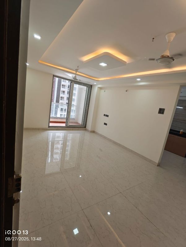 2 BHK 1100 Sq.Ft. Apartment in New Mhada Colony