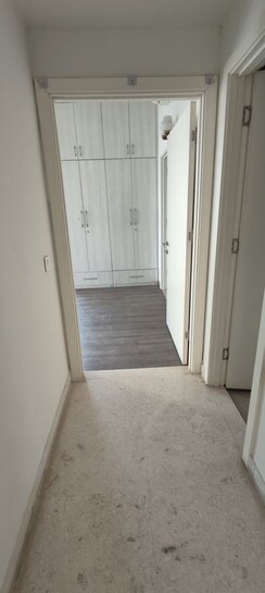 3 BHK + Servant Room,Extra Room Apartment For Rent in Ireo The Corridors