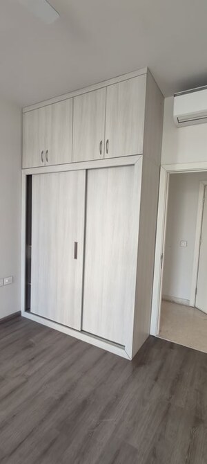 Building Lobby in 3 BHK Apartment at Ireo The Corridors, Sector 67a – for Rent