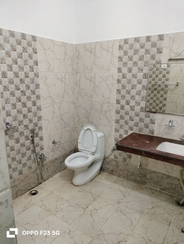 Bathroom in 3 BHK Builder Floor at Gomti Nagar – for Rent