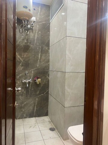 Bathroom in 2 BHK Builder Floor at Sector 77 – for Rent