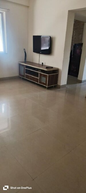 Room in 2 BHK Apartment at Camelot Society, Viman Nagar – for Rent
