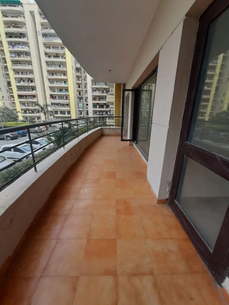 Balcony, rps-savana 2 Bedroom 955 Sq.Ft. Apartment In Sector 88 Faridabad 10089356