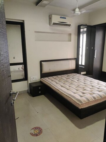 Bedroom in 2 BHK Apartment at Atul Blue Mountains, Malad East – for Rent