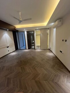 4 BHK + Pooja Room,Study Room,Extra Room Builder Floor For Sale in New Rajinder Nagar
