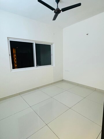 Room in 3 BHK Apartment at Avalon Park At The Prestige City, Sarjapur Road – for Rent