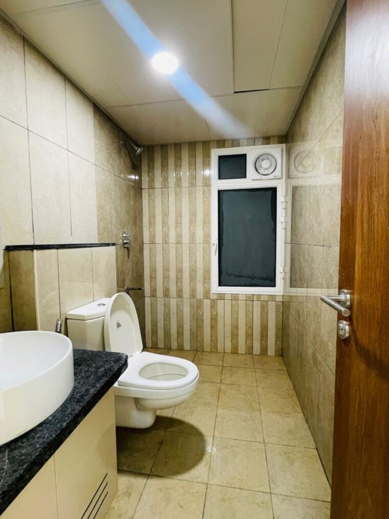 Bathroom, avalon-park-at-the-prestige-city 3 Bedroom 1620 Sq.Ft. Apartment In Sarjapur Road Bangalore 10089332