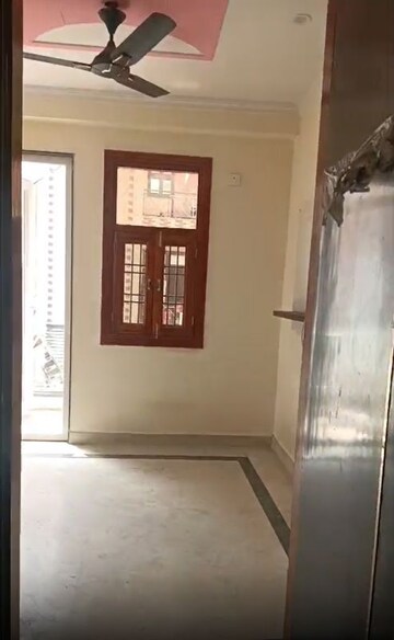 1 BHK Independent House For Rent in Tagore Garden