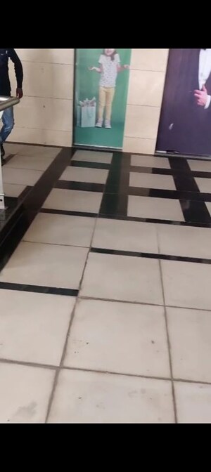 Staircase in  Shop at KW Delhi 6, Raj Nagar Extension – for Sale