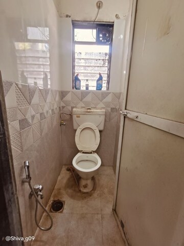 Bathroom in  Pg at Dadar West – for Rent