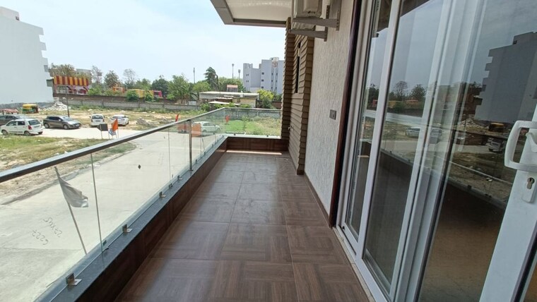 Balcony, puri-aman-vilas 4 Bedroom 350 Sq.Yd. Builder Floor In Sector 89 Faridabad 10089378