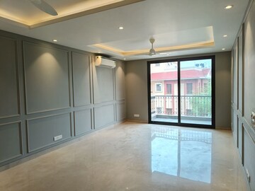 Room in 3 BHK Builder Floor at Kalkaji – for Sale