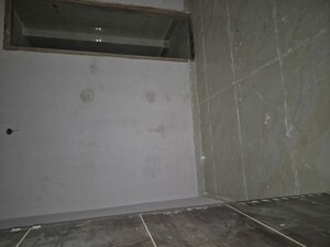 Furnished Amenities in 2.5 BHK Builder Floor at Mayur Vihar – for Sale