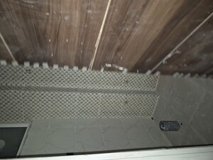 Bathroom in 2.5 BHK Builder Floor at Mayur Vihar – for Sale