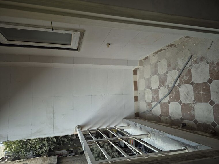 Kitchen, mayur vihar 2.5 Bedroom 450 Sq.Ft. Builder Floor In Mayur Vihar Delhi 10089422