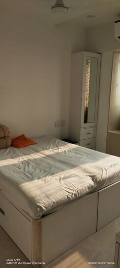 Pg For Rent in Worli Naka