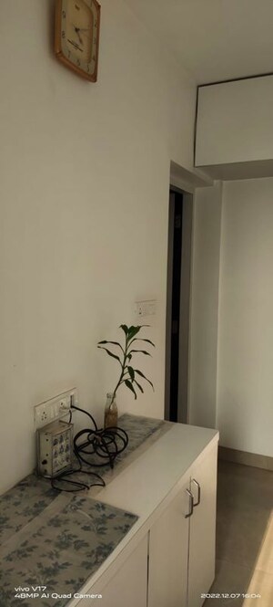 Room in  Pg at Worli Naka – for Rent