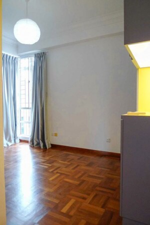 Room in 3 BHK Apartment at Evershine Cosmic, Andheri West – for Rent