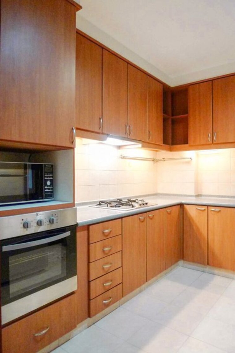 Kitchen, evershine-cosmic 3 Bedroom 1450 Sq.Ft. Apartment In Andheri West Mumbai 10089464