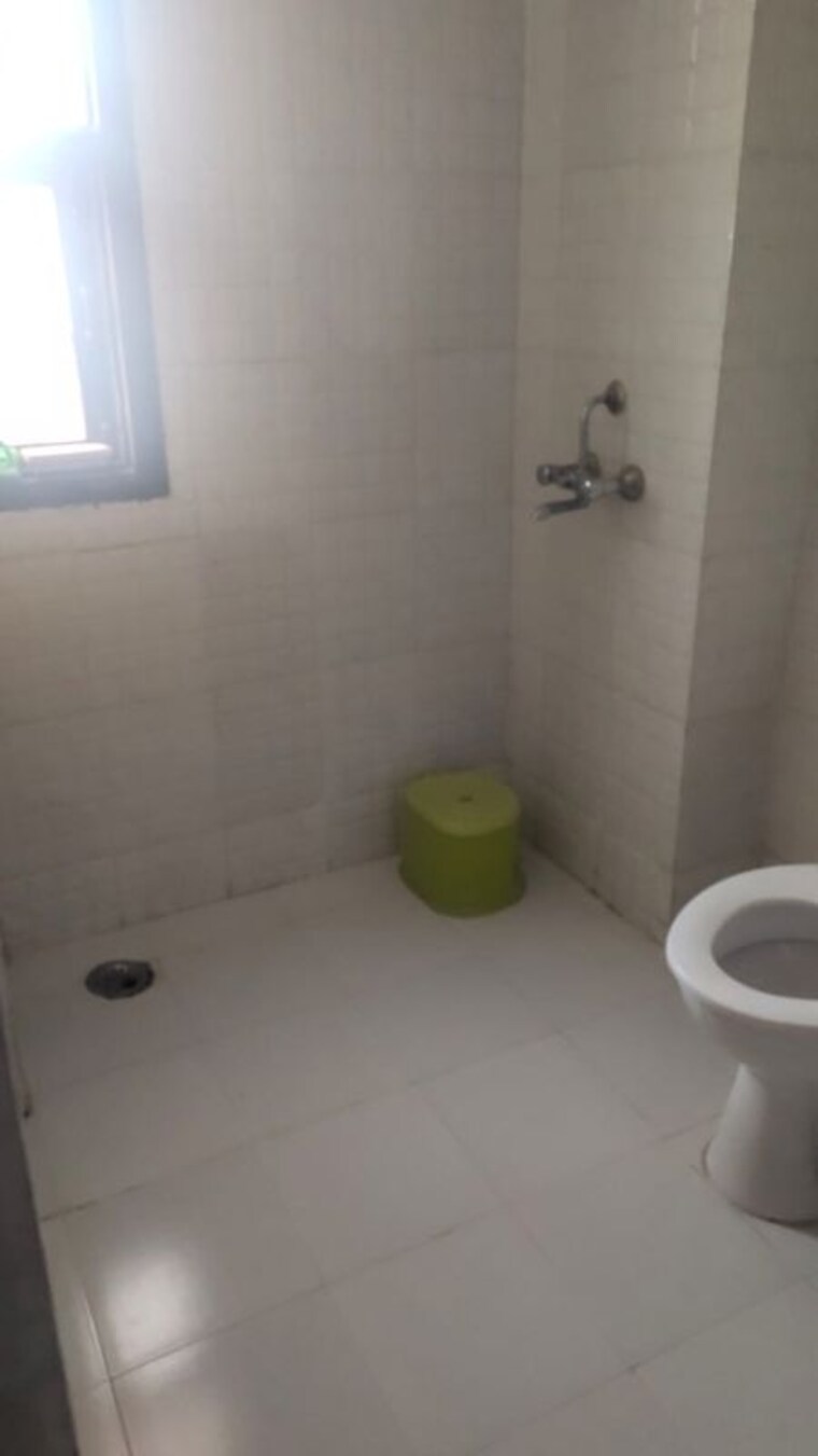 Bathroom, rps-savana 2 Bedroom 978 Sq.Ft. Apartment In Sector 88 Faridabad 10089511