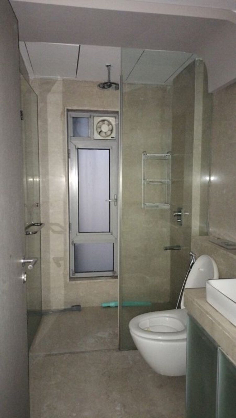 Attached Bathroom, oberoi-realty-esquire 3 Bedroom 1515 Sq.Ft. Apartment In Goregaon East Mumbai 10089497