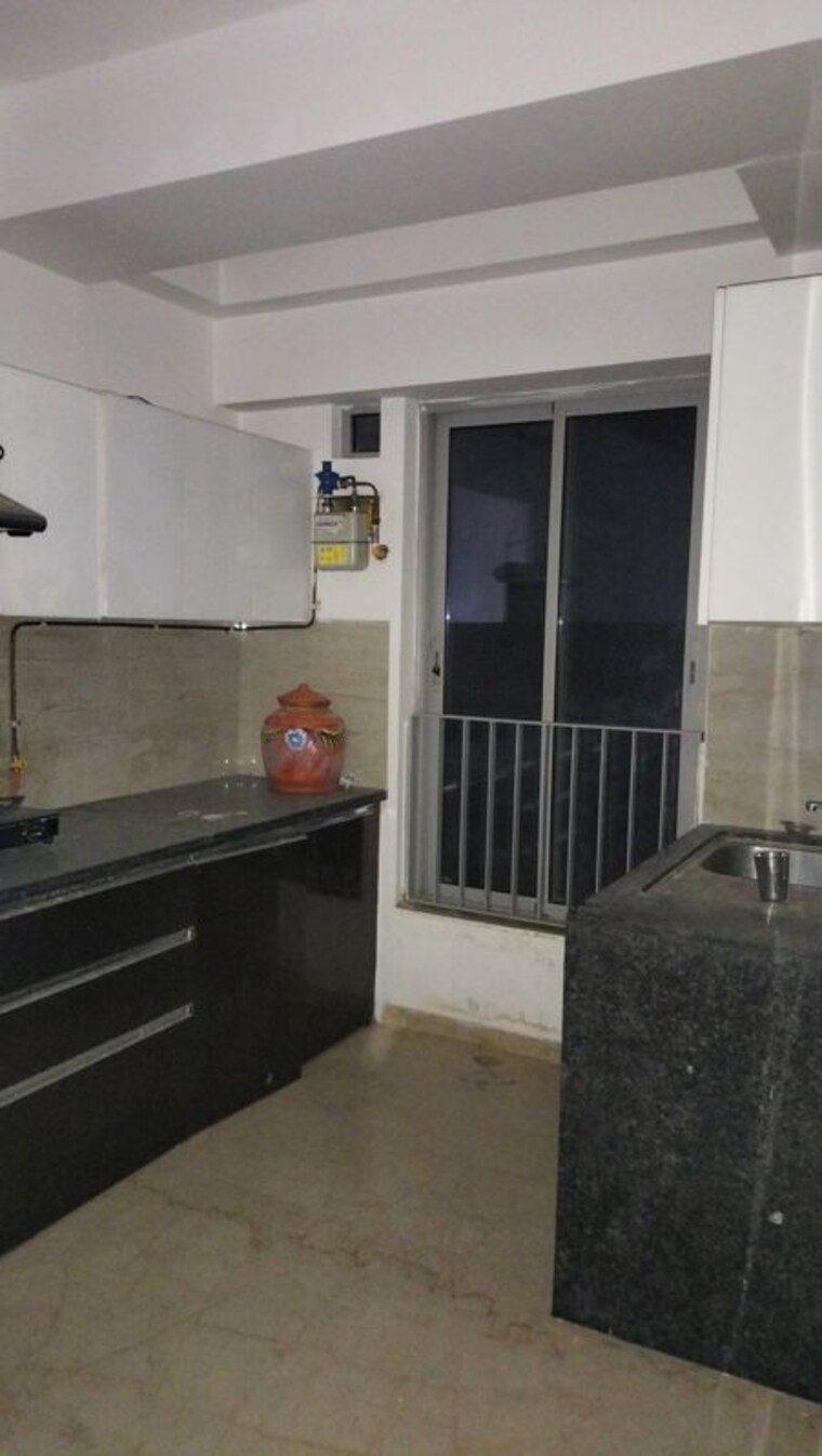 Kitchen, oberoi-realty-esquire 3 Bedroom 1515 Sq.Ft. Apartment In Goregaon East Mumbai 10089497