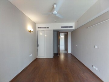 Room in 2 BHK Apartment at Emaar Digi Homes, Sector 62 – for Rent