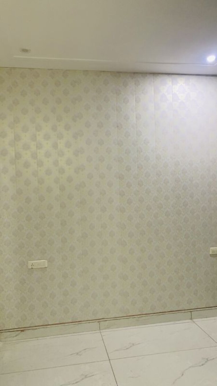 Room, shiva-enclave-zirakpur 2 Bedroom 140 Sq.Yd. Independent House In Patiala Road Zirakpur 10089477