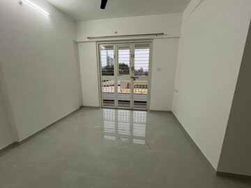 Room in 2 BHK Apartment at Chandrarang Serenity, Wakad – for Rent