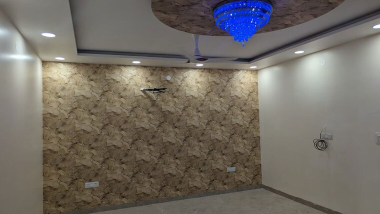 Room, puri-aman-vilas 4 Bedroom 415 Sq.Yd. Builder Floor In Sector 89 Faridabad 10089518
