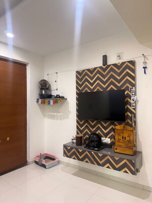 Room in 2 BHK Apartment at Financial District – for Rent