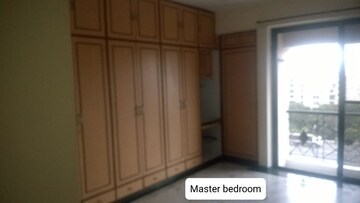 Bedroom in 2 BHK Apartment at Hiranandani Crystal Court CHS, Kharghar – for Rent
