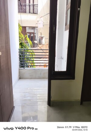 Staircase in 1 BHK Apartment at Saket – for Rent