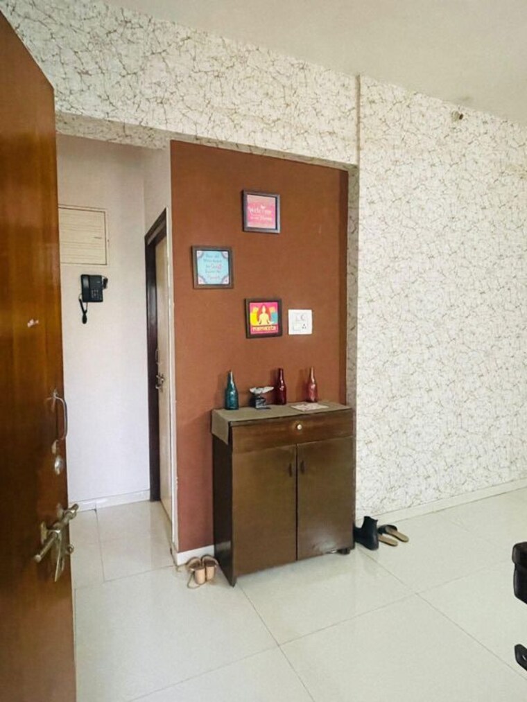 Bathroom, andheri west Pg For Girls In Andheri West 10089683