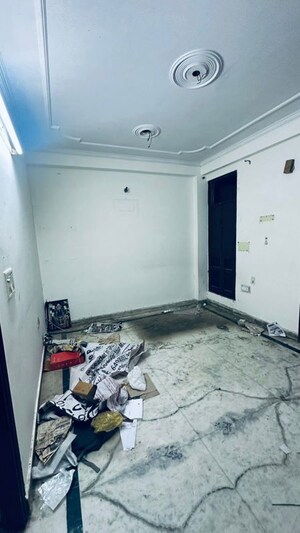 Bedroom in 1 BHK Builder Floor at Vaishali Sector 3 – for Sale