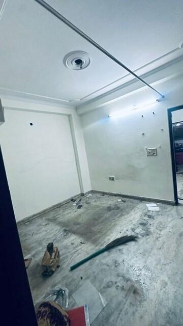 Kitchen in 1 BHK Builder Floor at Vaishali Sector 3 – for Sale