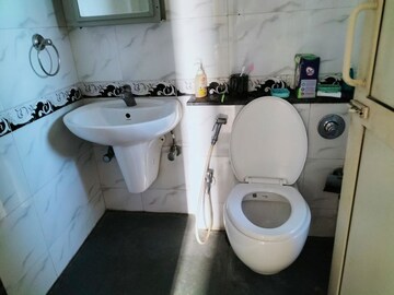 Bathroom in 1 BHK Apartment at K Raheja Raheja Residency, Malad East – for Rent