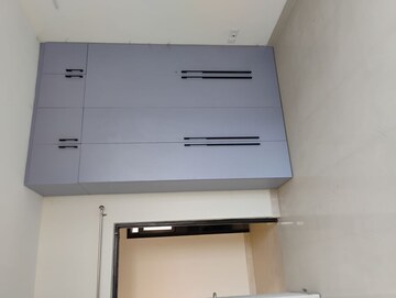 Furnished Amenities in 3.5 BHK Apartment at Tulsiani Golf View, Gomti Nagar – for Sale