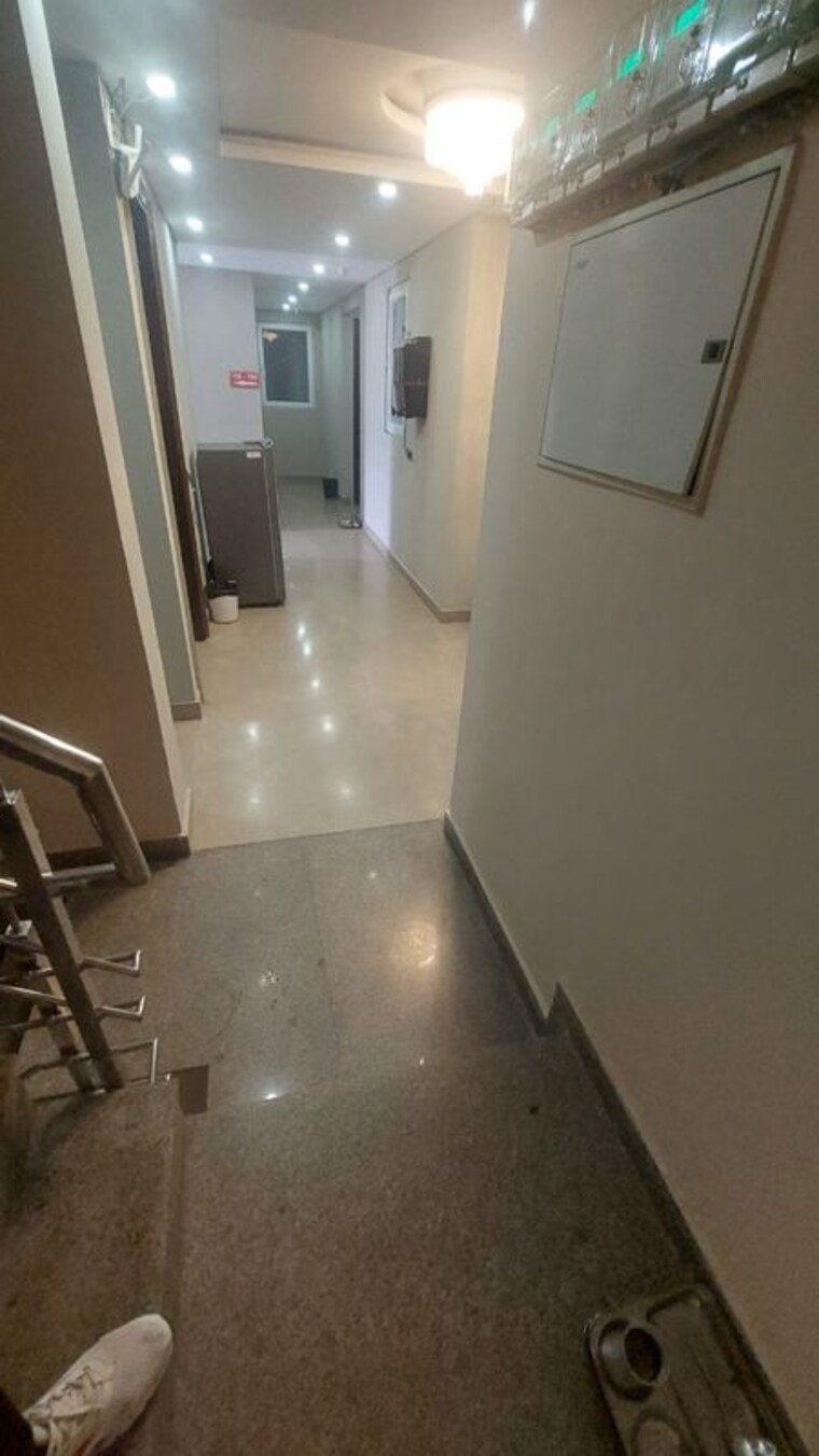 undefined, chhajjupur 2 Bedroom 900 Sq.Ft. Builder Floor In Chhajjupur Delhi 10090004